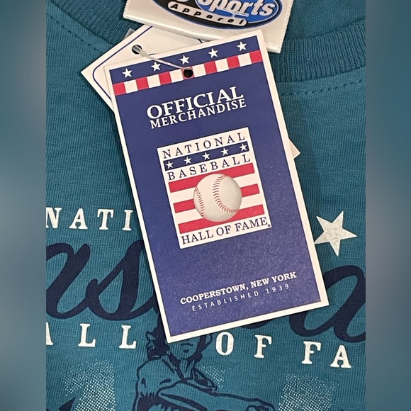 National Baseball Hall of Fame “Women of Baseball” 100% Cotton TShirt *NWT* Sz.M - Picture 2 of 6